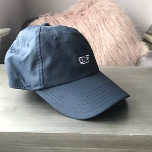 Adjustable Vineyard Vines Hat